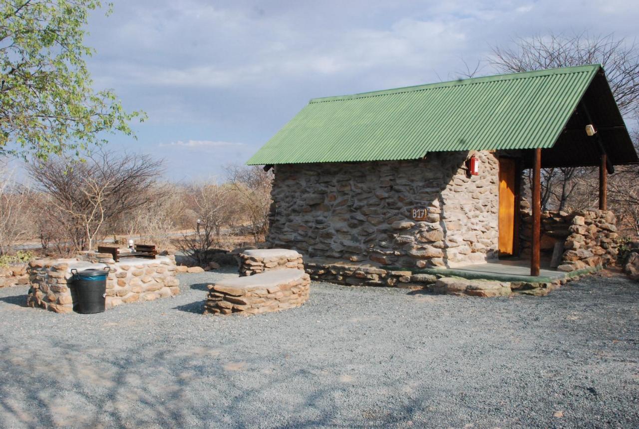 Vila Oppi-Koppi Rest Camp Kamanjab Exteriér fotografie